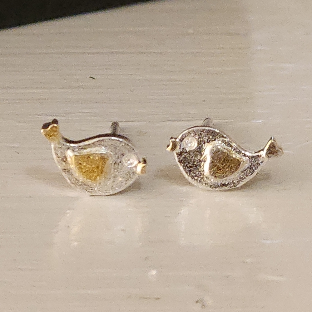 NEW Sterling Silver Bird Sparrow Stud Earrings Persian Unique!